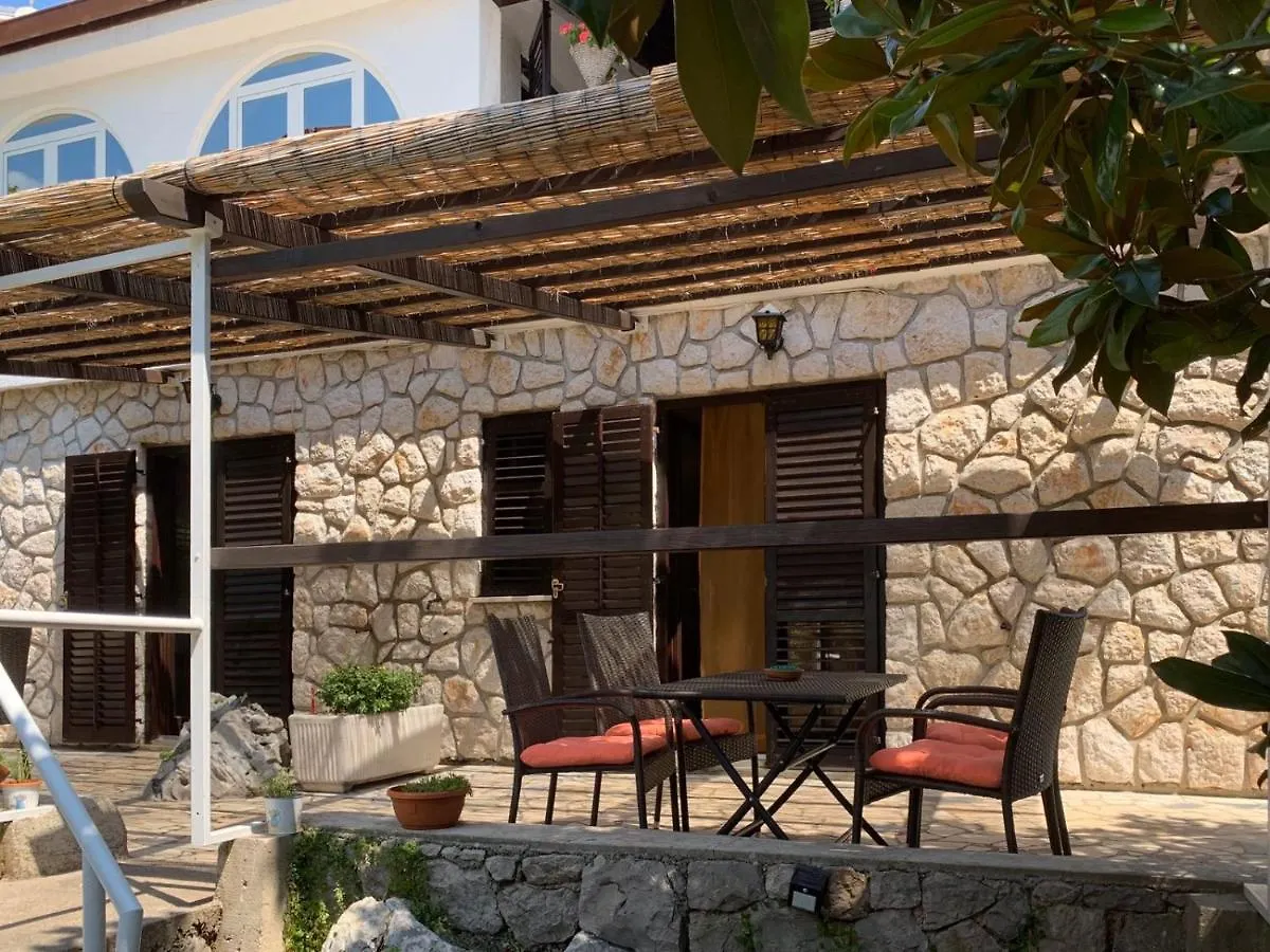 Villa Gromaca Omisalj Croatia